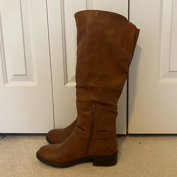 APT 9 Riding Boots - Picture 2 of 4